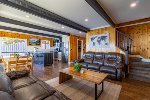 3829 Cutlass Crt, Pender Island, BC 