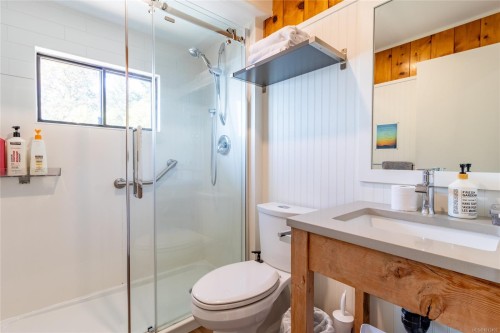 3829 Cutlass Crt, Pender Island, BC 