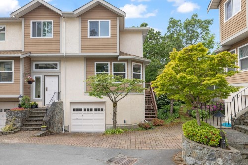 10-4580 West Saanich Rd, Saanich, BC 