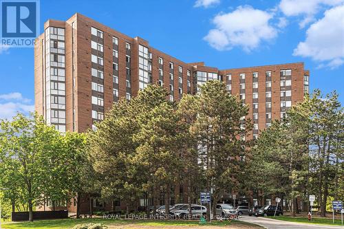 1608 - 2871 RICHMOND ROAD  Ottawa, ON K2B 8M5