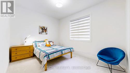 67 Marlene Johnston Drive, East Gwillimbury, ON - Indoor Photo Showing Bedroom