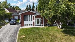 691 Rue des Cyprès  Amos, QC J9T 3J8