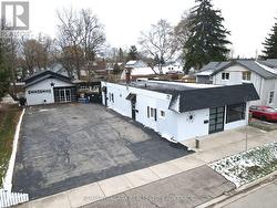 61 QUEEN STREET  Fort Erie (Central), ON L2A 1T7