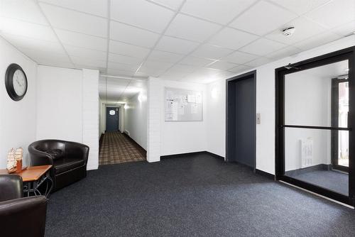 Autre - 303-350 Rue Querbes, Vaudreuil-Dorion, QC - Indoor Photo Showing Other Room