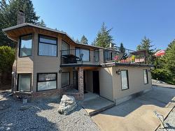 1820 Olympus Way  West Kelowna, BC V1Z 3J1