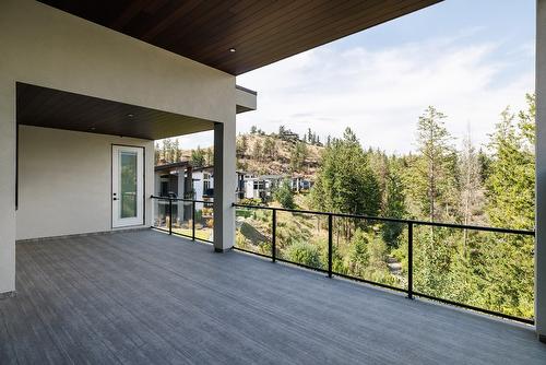 10274 Beacon Hill Drive, Lake Country, BC - Outdoor With Exterior
