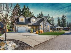 427 Hummingbird Avenue  Vernon, BC V1H 2A1