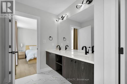 62 Crestview Drive, Middlesex Centre (Kilworth), ON - Indoor Photo Showing Bathroom