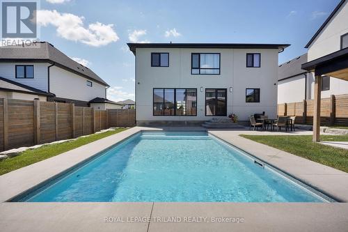 62 Crestview Drive, Middlesex Centre (Kilworth), ON - Outdoor With In Ground Pool