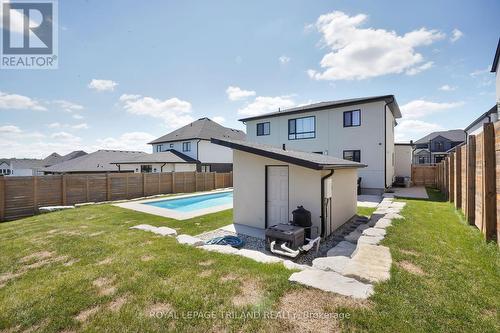 62 Crestview Drive, Middlesex Centre (Kilworth), ON - Outdoor With Backyard