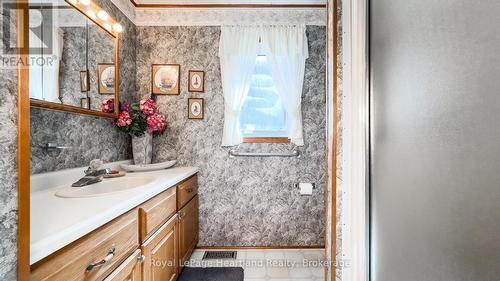 8 Cree Lane, Ashfield-Colborne-Wawanosh (Colborne), ON - Indoor Photo Showing Bathroom