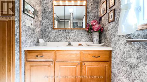 8 Cree Lane, Ashfield-Colborne-Wawanosh (Colborne), ON - Indoor Photo Showing Bathroom