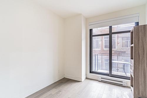 Salon - 709-628 Rue St-Jacques, Montréal (Ville-Marie), QC - Indoor Photo Showing Other Room