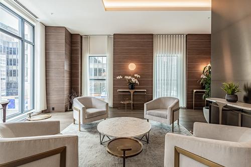 Salle communautaire - 709-628 Rue St-Jacques, Montréal (Ville-Marie), QC - Indoor Photo Showing Living Room