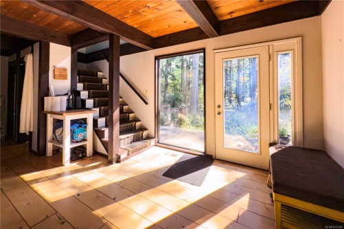 766 B Gowlland Harbour Rd, Quadra Island, BC 