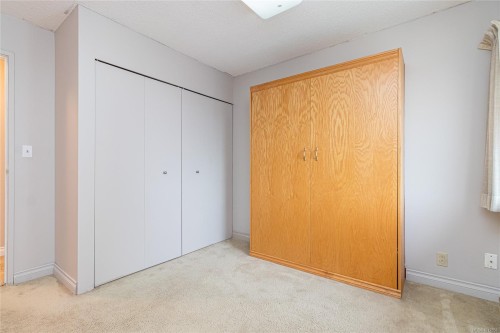 402-435 Festubert St, Duncan, BC - Indoor Photo Showing Other Room