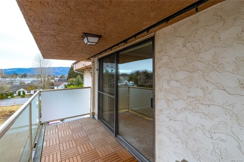 402-435 Festubert St, Duncan, BC - Outdoor With Exterior