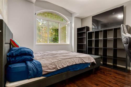 6422 Dover Rd, Nanaimo, BC 