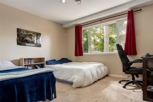 6422 Dover Rd, Nanaimo, BC 