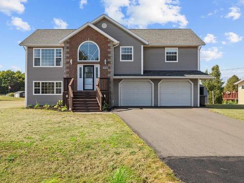 73 BONAVISTA Avenue  Stratford, PE C1B 0E5