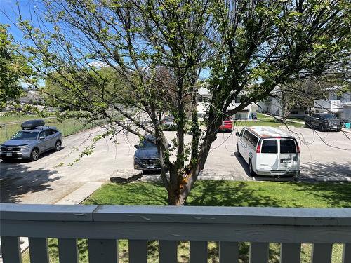 5-2401 12Th Street, Cranbrook, BC - Outdoor