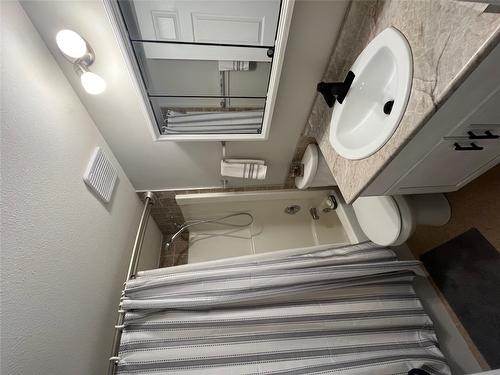 5-2401 12Th Street, Cranbrook, BC - Indoor