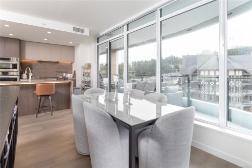 915-2000 Hannington Rd, Langford, BC - Indoor