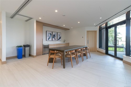 915-2000 Hannington Rd, Langford, BC - Indoor Photo Showing Other Room