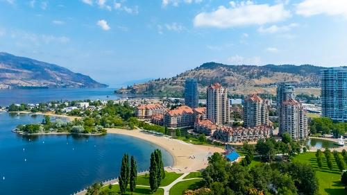 1103-1160 Sunset Drive, Kelowna, BC - Outdoor With Body Of Water With View