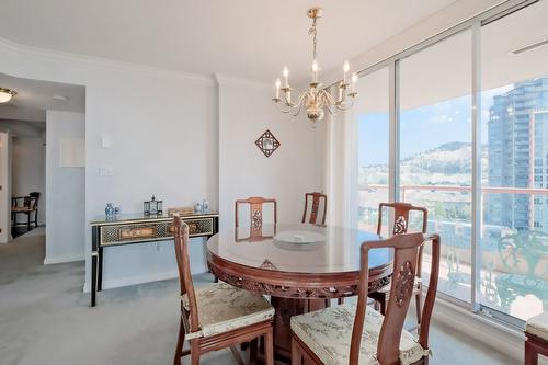 1103-1160 Sunset Drive, Kelowna, BC - Indoor Photo Showing Dining Room