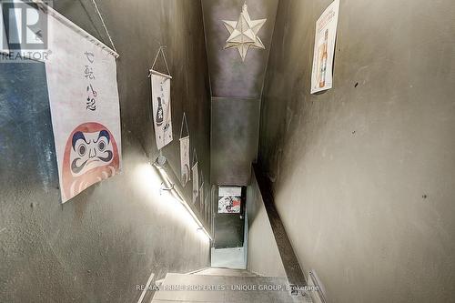 39 Baldwin Street, Toronto, ON 