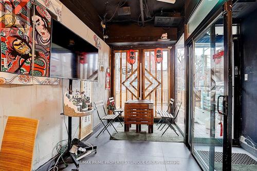 39 Baldwin Street, Toronto, ON 