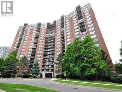 #1405 - 20 MISSISSAUGA VALLEY BOULEVARD  Mississauga, ON L5A 3S1