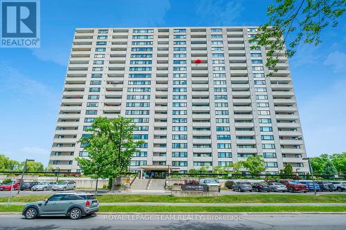 209 - 265 POULIN AVENUE  Ottawa, ON K2B 7Y8