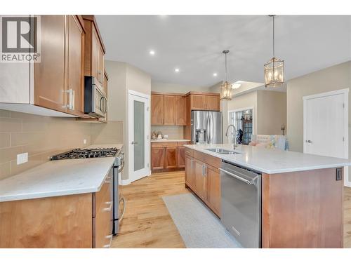 2078 Lawrence Avenue, Penticton, BC - Indoor Photo Showing Kitchen With Stainless Steel Kitchen With Double Sink