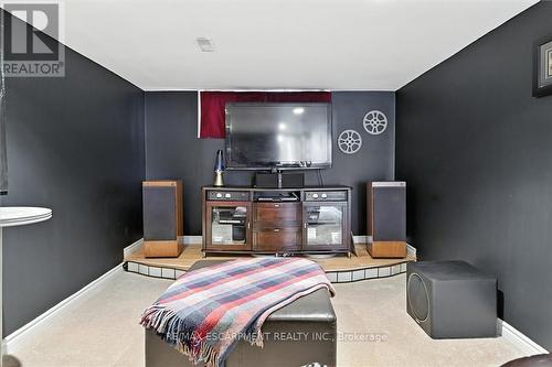 8554 Haldibrook Road, Hamilton, ON - Indoor