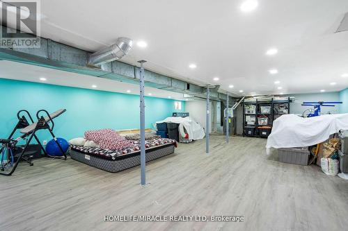 101 River Road E, Wasaga Beach, ON - Indoor