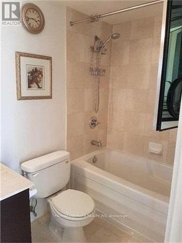 1206 - 438 King Street W, Toronto, ON - Indoor Photo Showing Bathroom