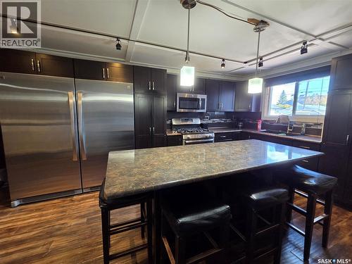 2011 Main Street, Edam, SK - Indoor Photo Showing Kitchen With Upgraded Kitchen