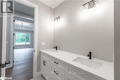 32 Alpine Way, Oro-Medonte, ON - Indoor