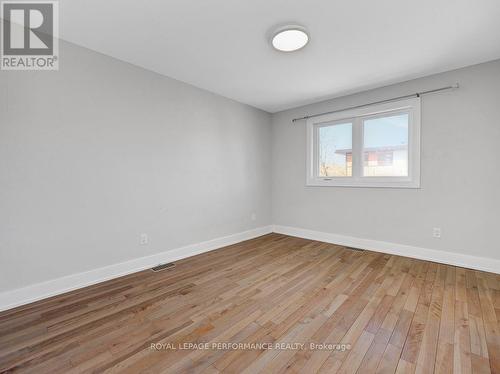 Primary bedroom - 68 Prince Albert Street, Ottawa, ON - Indoor Photo Showing Other Room
