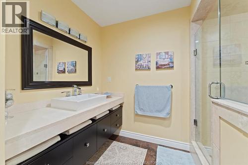 125 Links Drive, Amherstburg, ON - Indoor Photo Showing Bathroom
