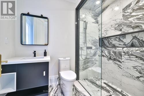 33 Stratheden Road, Toronto, ON - Indoor Photo Showing Bathroom