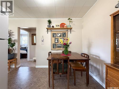 114 1St Street W, Frontier, SK - Indoor Photo Showing Dining Room