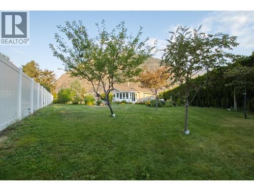 515 Vanderlinde Drive, Keremeos, BC - Outdoor