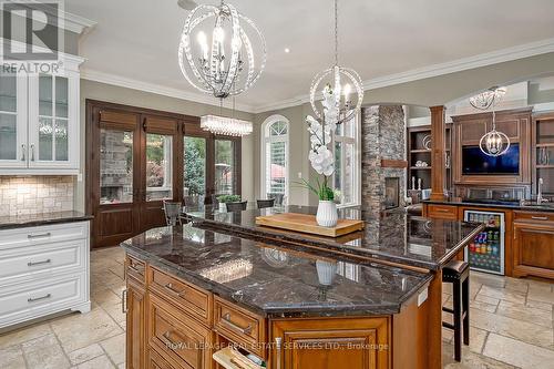 2319 Kilbride Street, Burlington, ON - Indoor