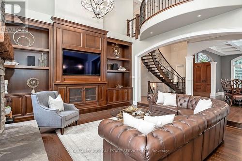 2319 Kilbride Street, Burlington, ON - Indoor Photo Showing Living Room With Fireplace
