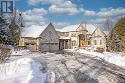 2319 KILBRIDE STREET  Burlington, ON L7P 0H7