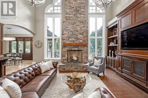 2319 Kilbride Street, Burlington, ON - Indoor Photo Showing Living Room With Fireplace