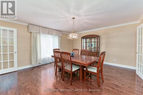 1745 Bridewell Court, Mississauga, ON - Indoor Photo Showing Dining Room